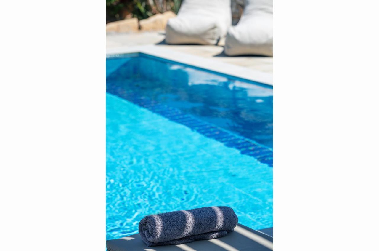 Evgoro Luxury Suites Agia Galini Extérieur photo
