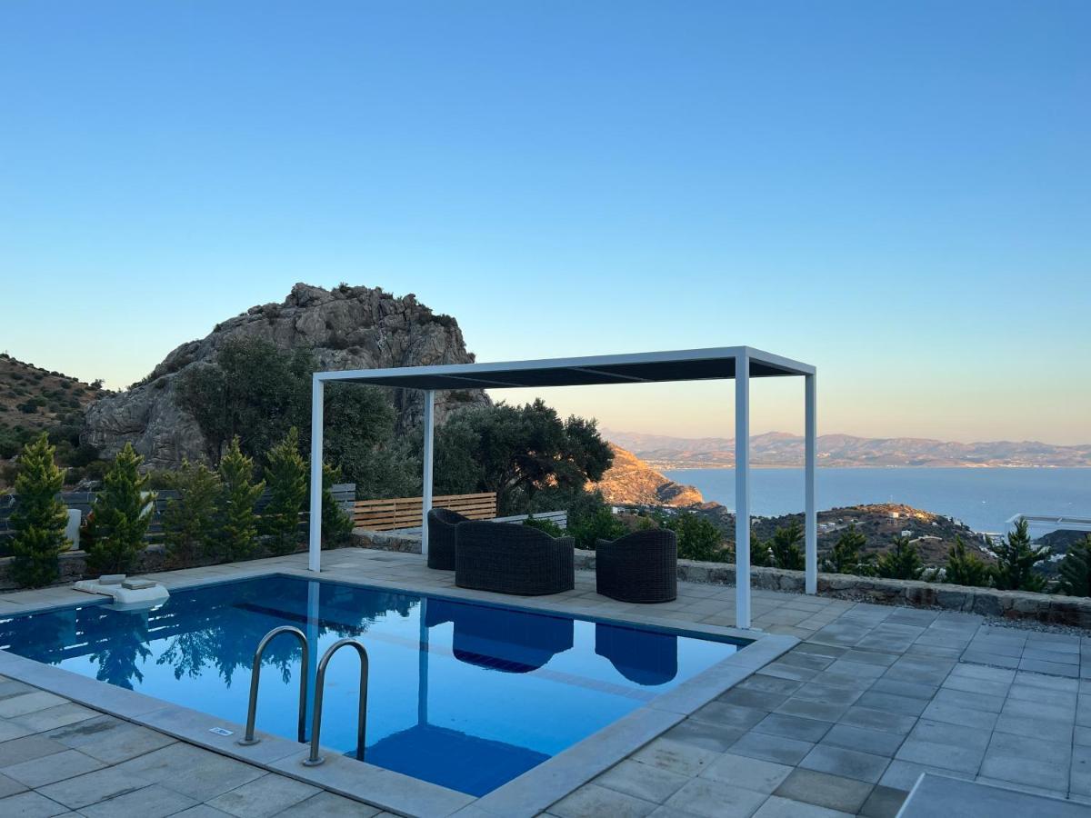 Evgoro Luxury Suites Agia Galini Extérieur photo
